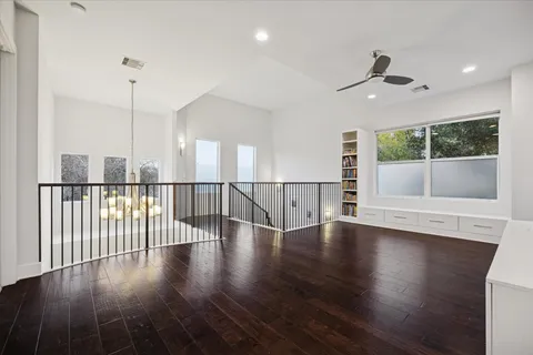 $1,340,000 | 5201 Linden Street, Bellaire, TX 77401