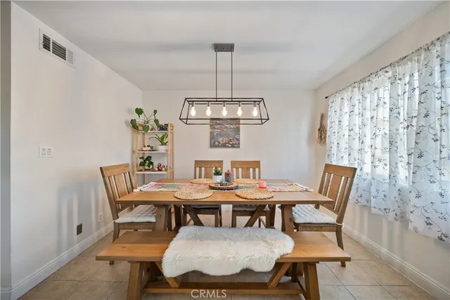 $589,000 | 19950 Sherman Way, Unit A, Winnetka, CA 91306