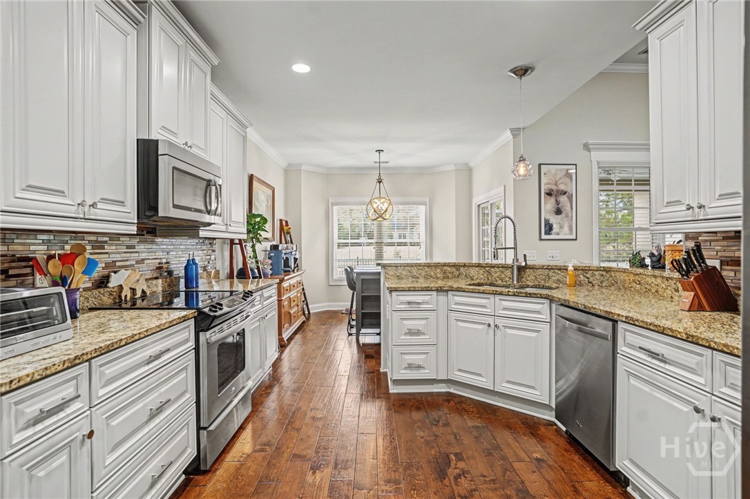 10 Bluegrass Lane Savannah, GA 31405 - Photo 13 of 46