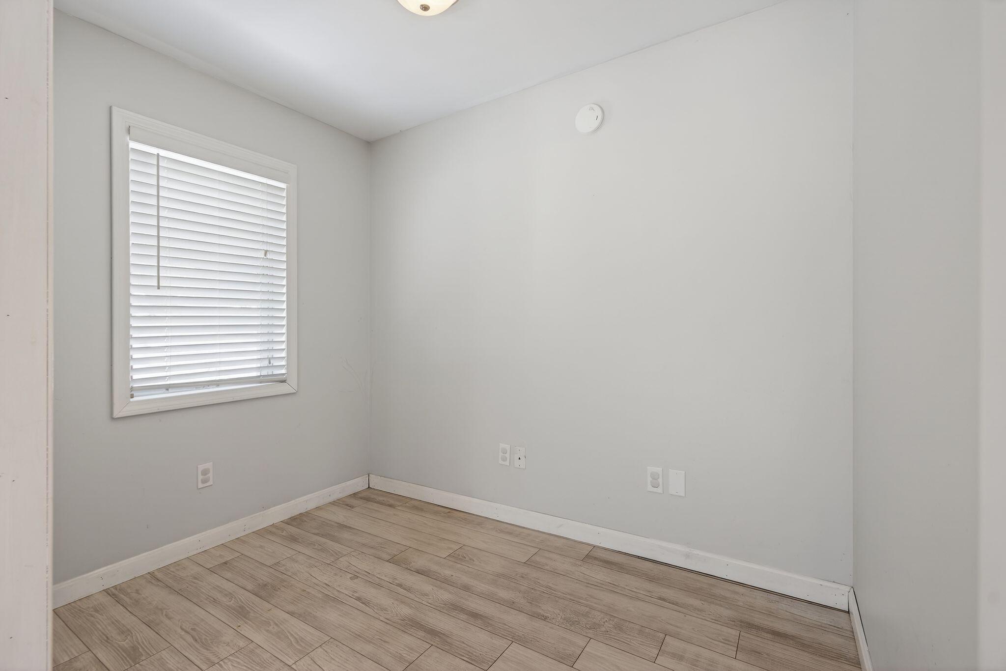 145 North Bridgton Road Waterford, ME 04088 - Photo 8 of 23 Office