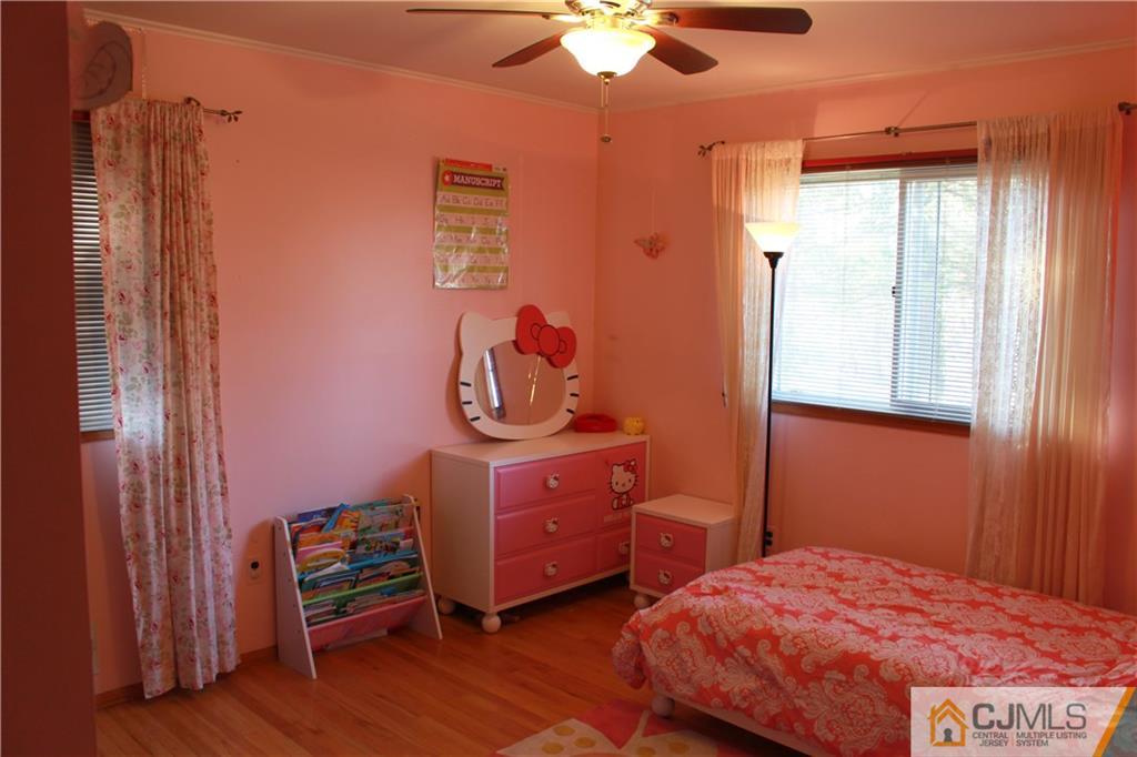 62 Ellmyer Road Edison, NJ 08820 - Photo 9 of 10 Gallery Image 9