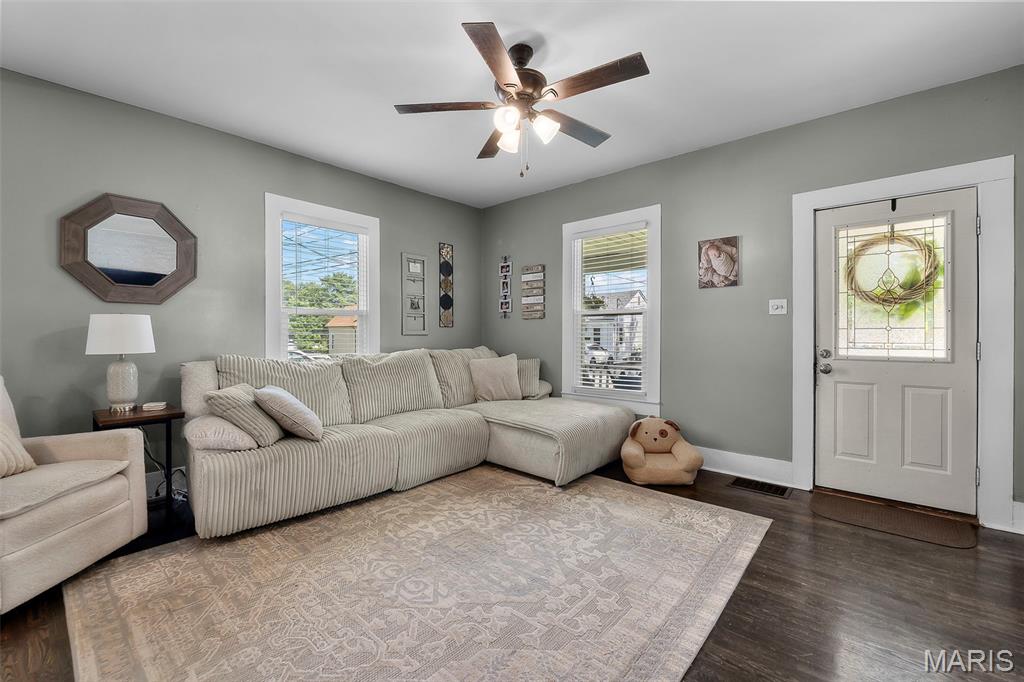 318 Greensferry Road Jackson, MO 63755 - Photo 15 of 32