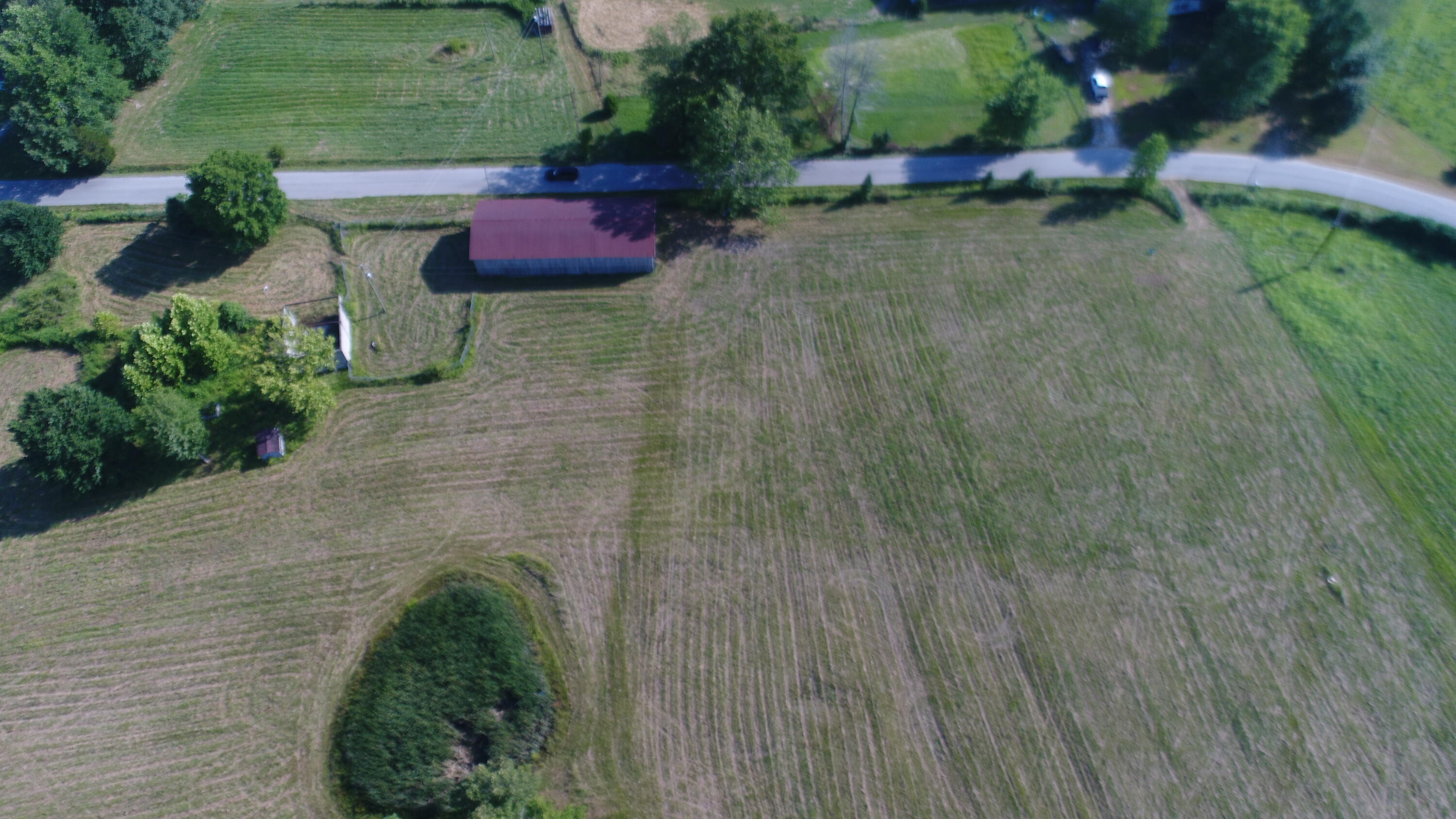 579 Singleton Road Eubank, KY 42567 - Photo 6 of 28 DJI_0292