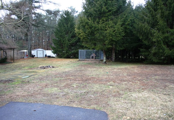 369 County Road Marion, MA 02738 - Photo 21 of 21 a view of a backyard
