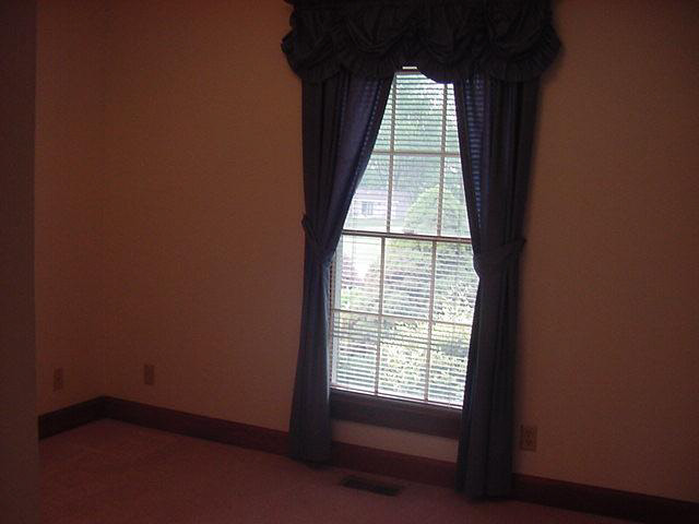 1053 Quail Ridge Circle Vincennes, IN 47591 - Photo 8 of 9 Gallery Image 8