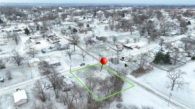 $12,000 | 1803 Merrill Street, Trenton, MO 64683