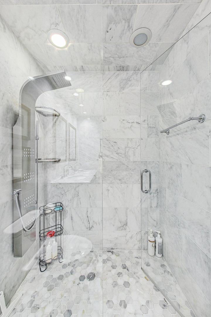 1016 West Madison Street, Unit 4S Chicago, IL 60607 - Photo 30 of 39