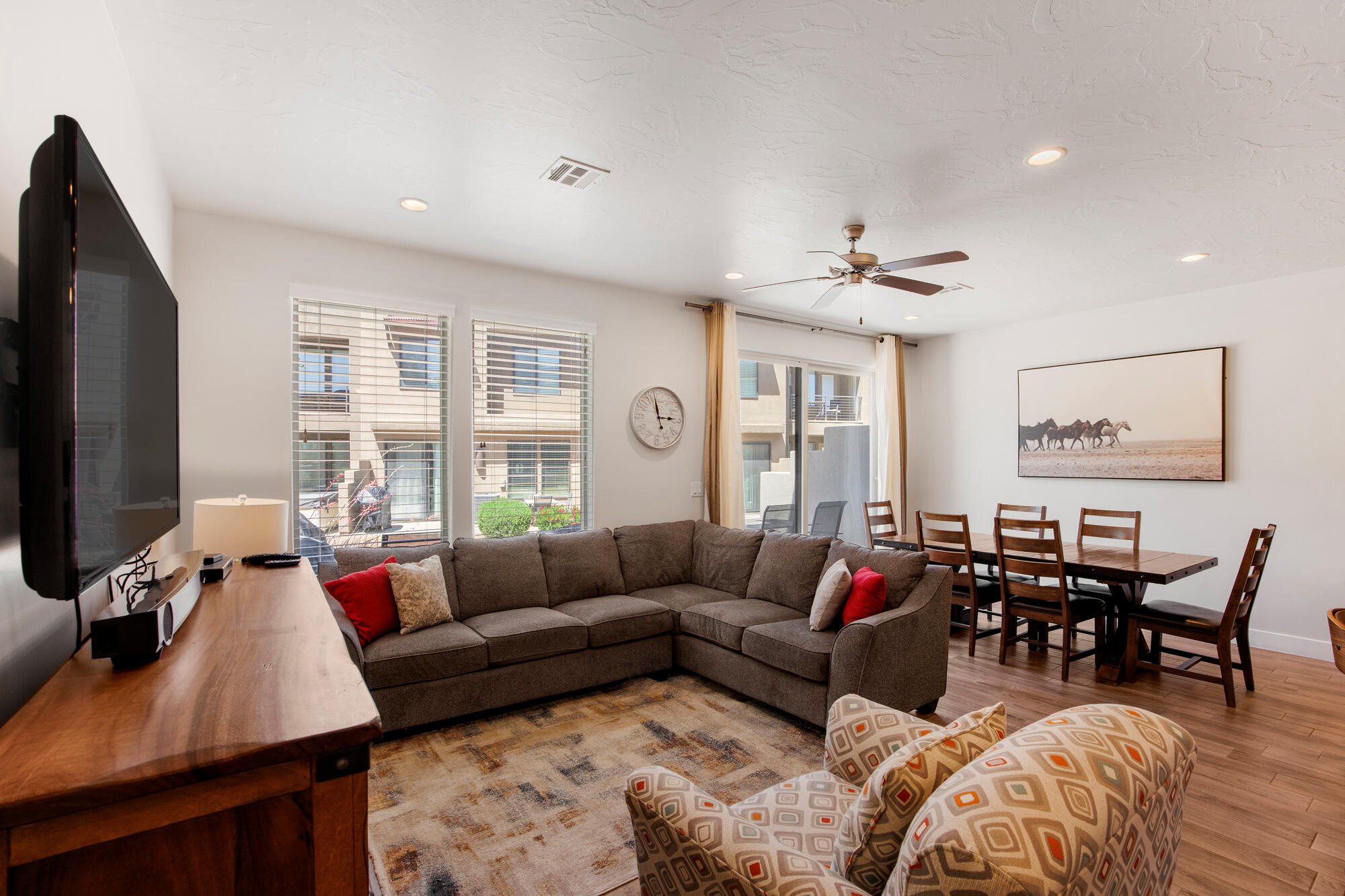 1676 Escapes Drive St. George, UT 84770 - Photo 16 of 38 Living room and dining area