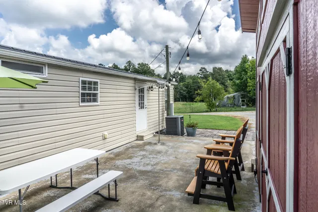 $285,500 | 153 Greene County Line Road, Chuckey, TN 37641