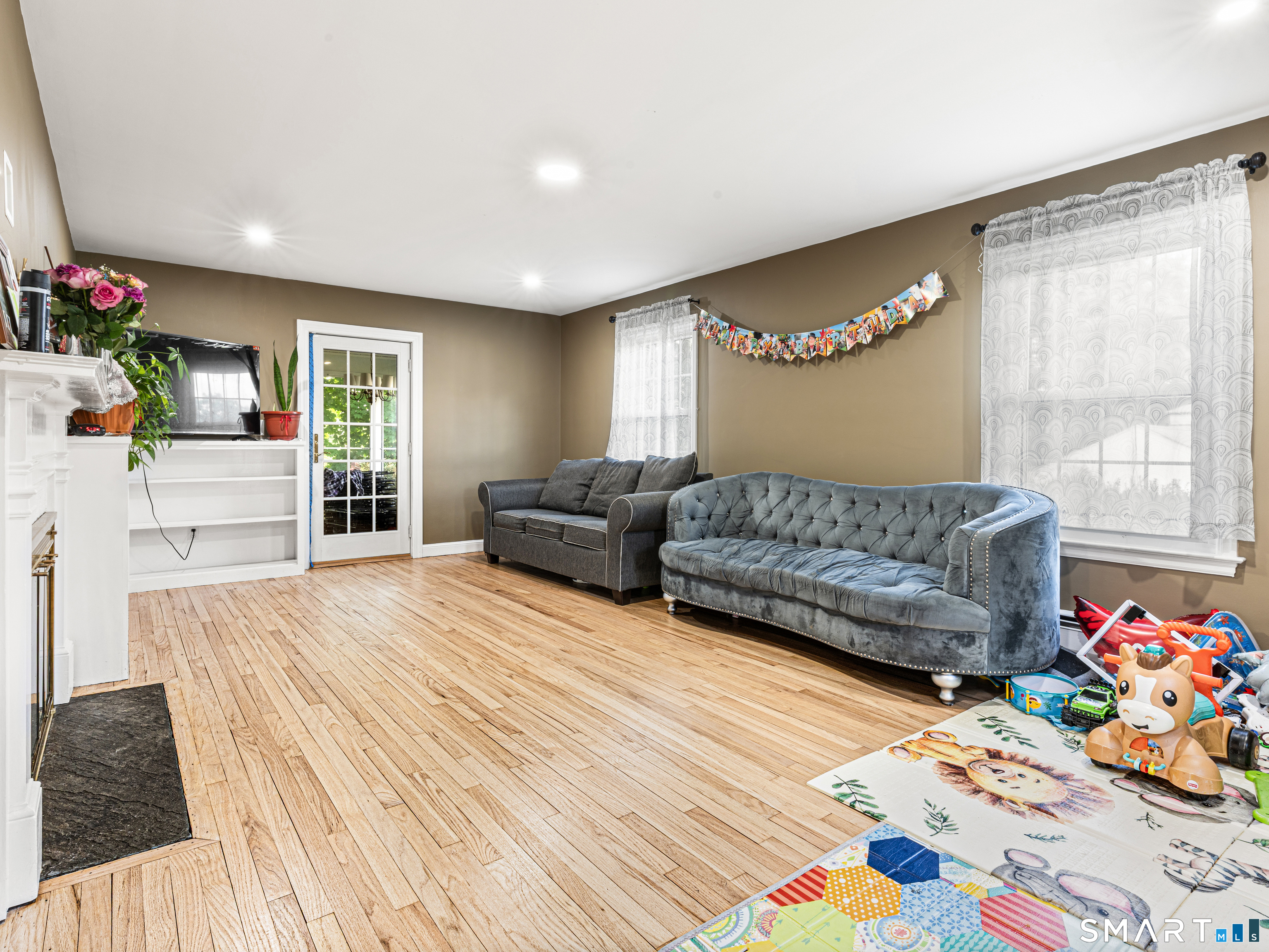 15 Ezra Road Danbury, CT 06811 - Photo 30 of 35