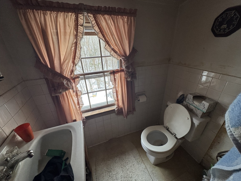 70 Summer Road Boxborough, MA 01719 - Photo 19 of 41