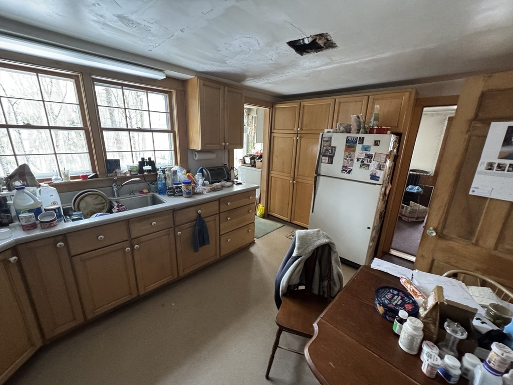 70 Summer Road Boxborough, MA 01719 - Photo 8 of 41