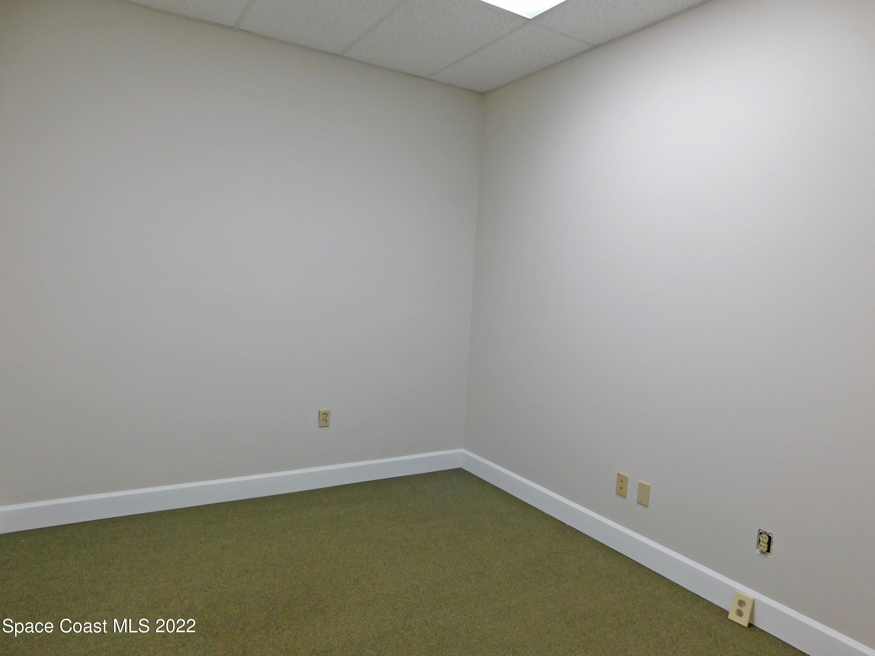 575 South Wickham Road, Unit F Melbourne, FL 32904 - Photo 9 of 14 8 - 575 S Wickham