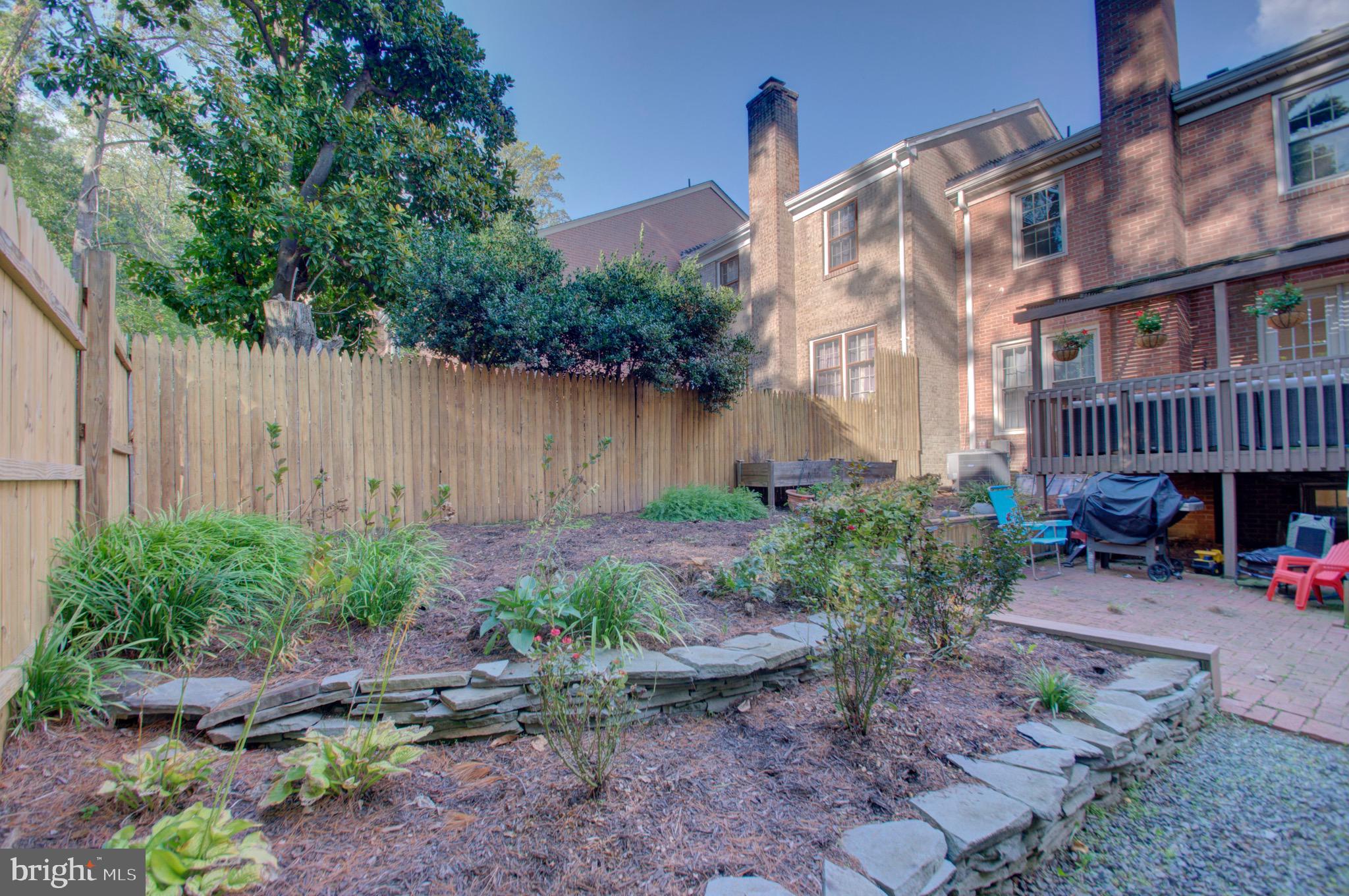 6412 Wainfleet Court Springfield, VA 22152 - Photo 41 of 43 Fully fenced in backyard