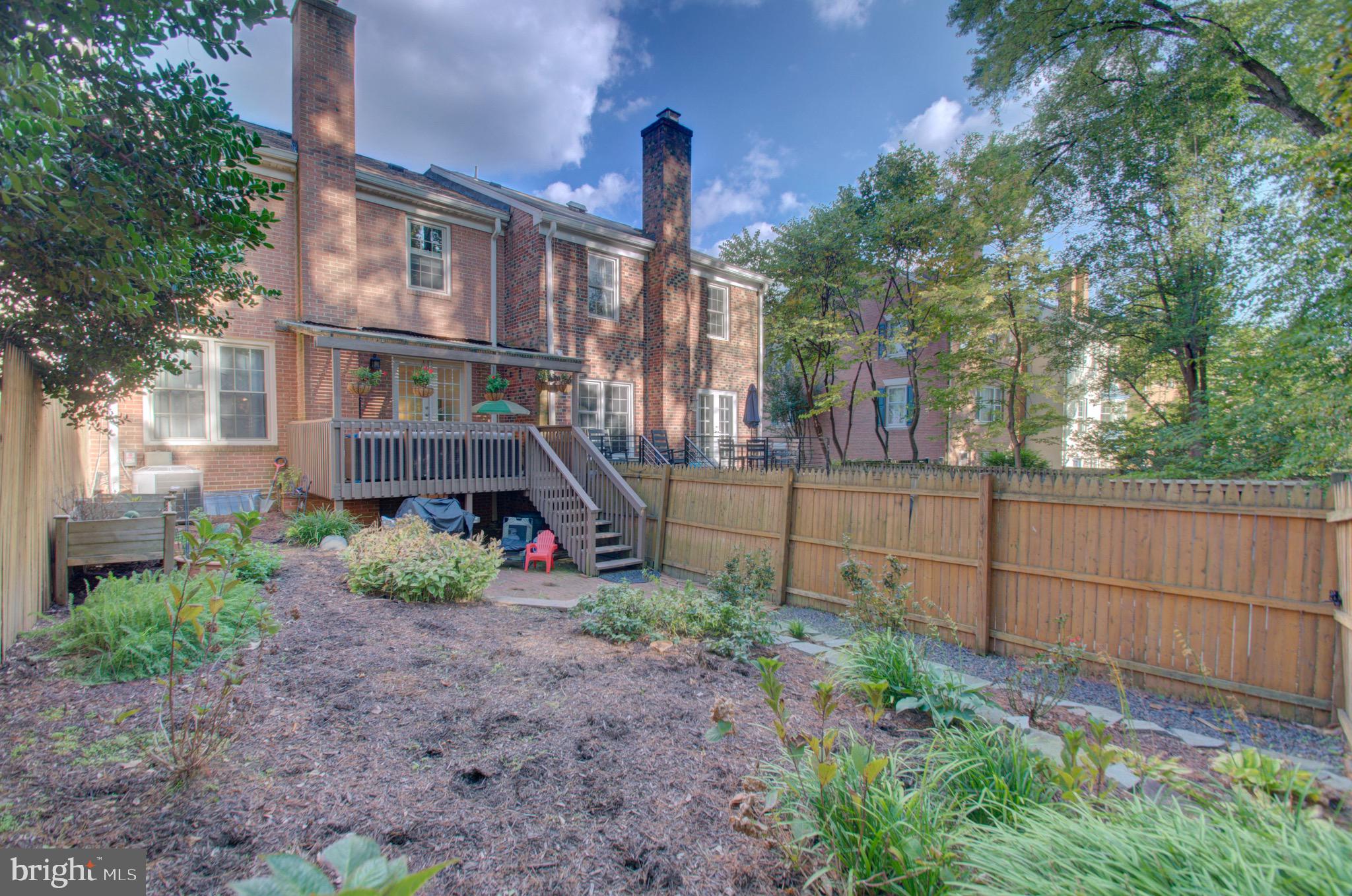 6412 Wainfleet Court Springfield, VA 22152 - Photo 42 of 43