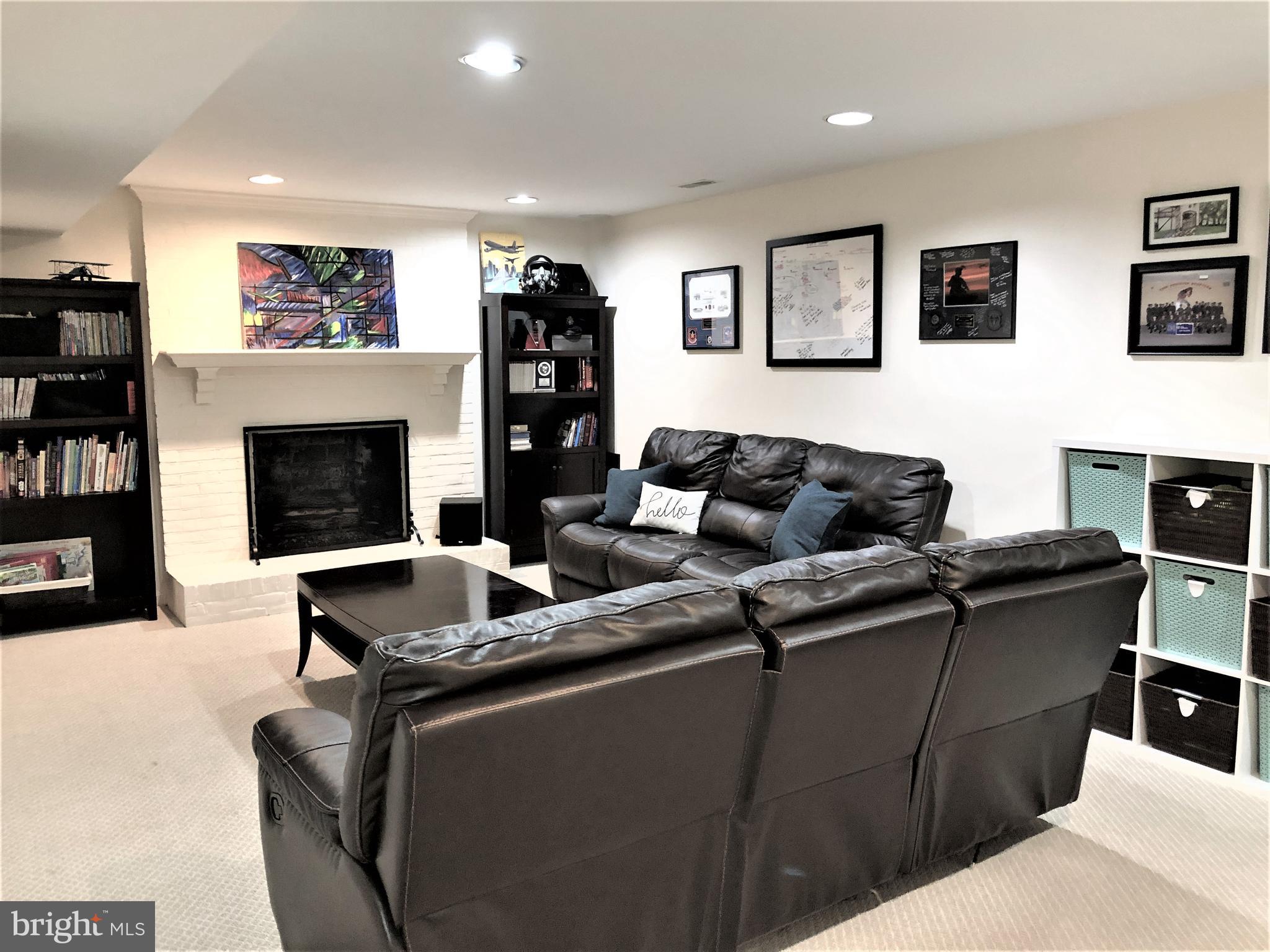 6603 Forsythia Street Springfield, VA 22150 - Photo 25 of 29 Gallery Image 25