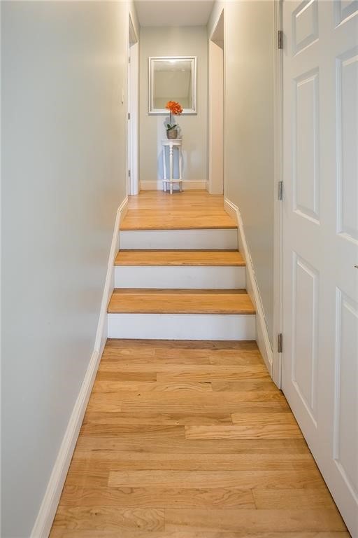 179 Schoolhouse Road Warren, RI 02885 - Photo 24 of 40