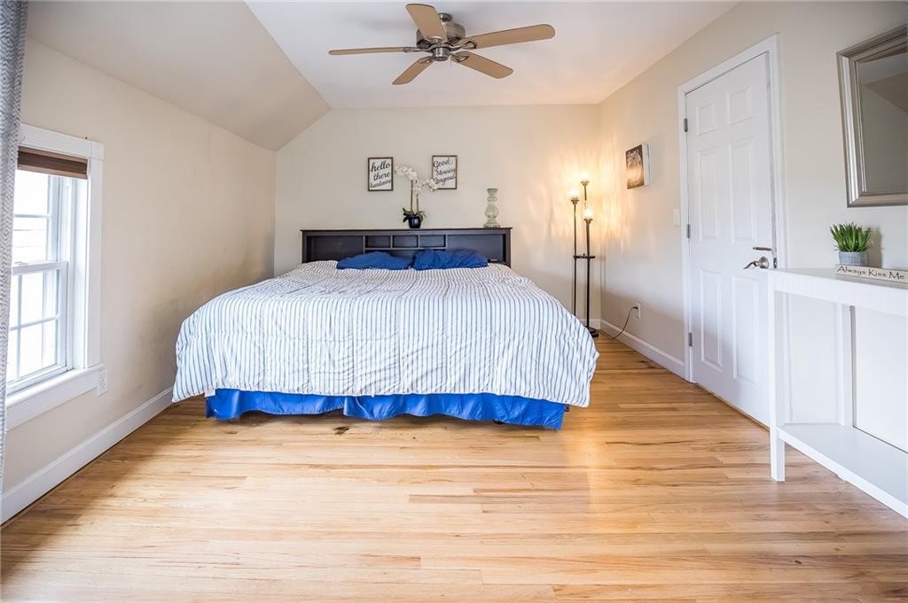 179 Schoolhouse Road Warren, RI 02885 - Photo 28 of 40