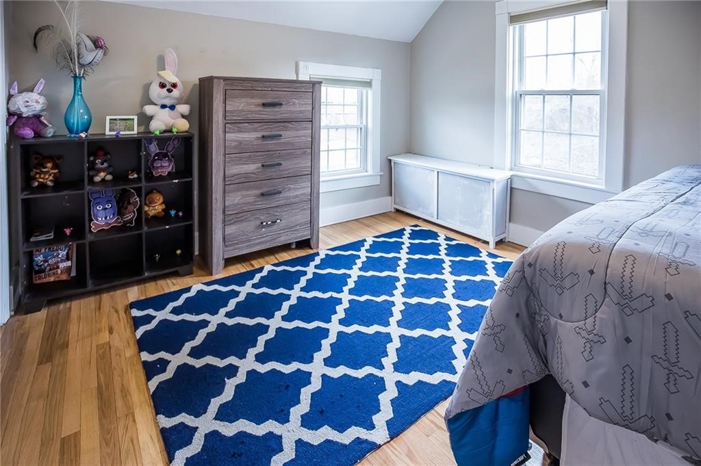 179 Schoolhouse Road Warren, RI 02885 - Photo 32 of 40