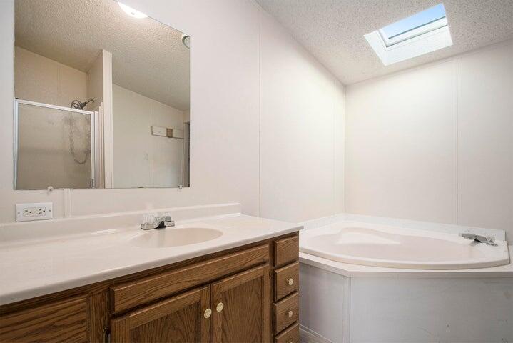 69205 Garver Road, Unit 17 Edwardsburg, MI 49112 - Photo 11 of 15