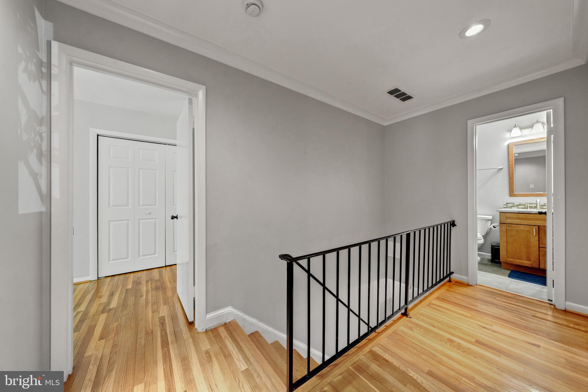 11073 Saffold Way Reston, VA 20190 - Photo 21 of 46 Upper Level