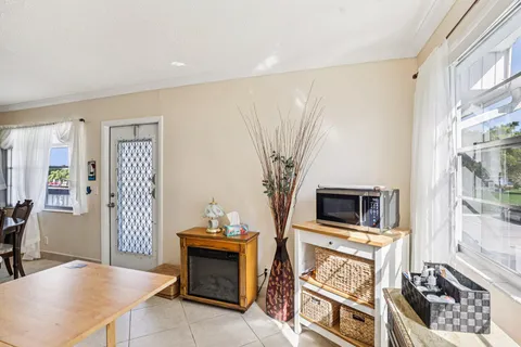 $139,900 | 104 Oakridge H, Unit H, Deerfield Beach, FL 33442