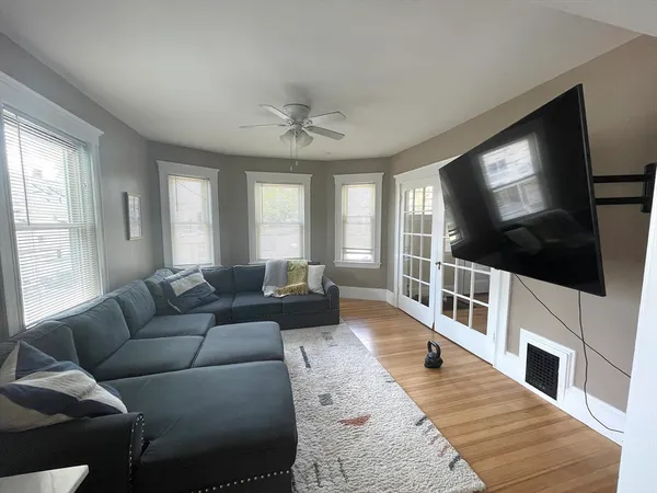 $3,100 | 15 Palmer Street, Unit 2, Waltham, MA 02451