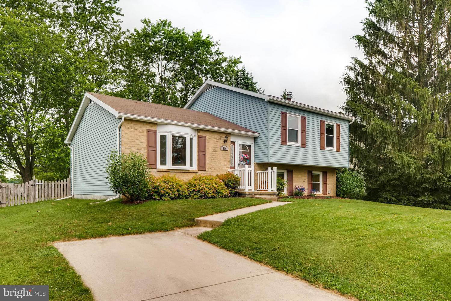 810 Uniontown Road Westminster, MD 21158 - Photo 1 of 30 Main _ off street parking