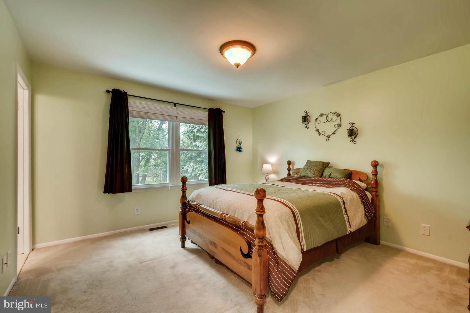810 Uniontown Road Westminster, MD 21158 - Photo 12 of 30 Bedroom (Master)
