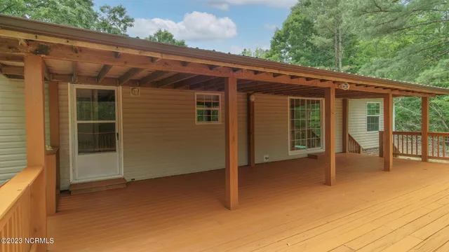 $829,000 | 472 Eaton Ferry Road, Littleton, NC 27850