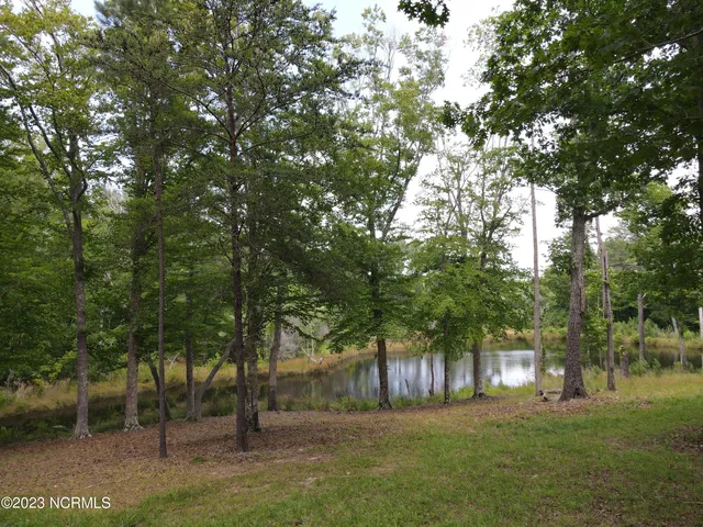 $829,000 | 472 Eaton Ferry Road, Littleton, NC 27850