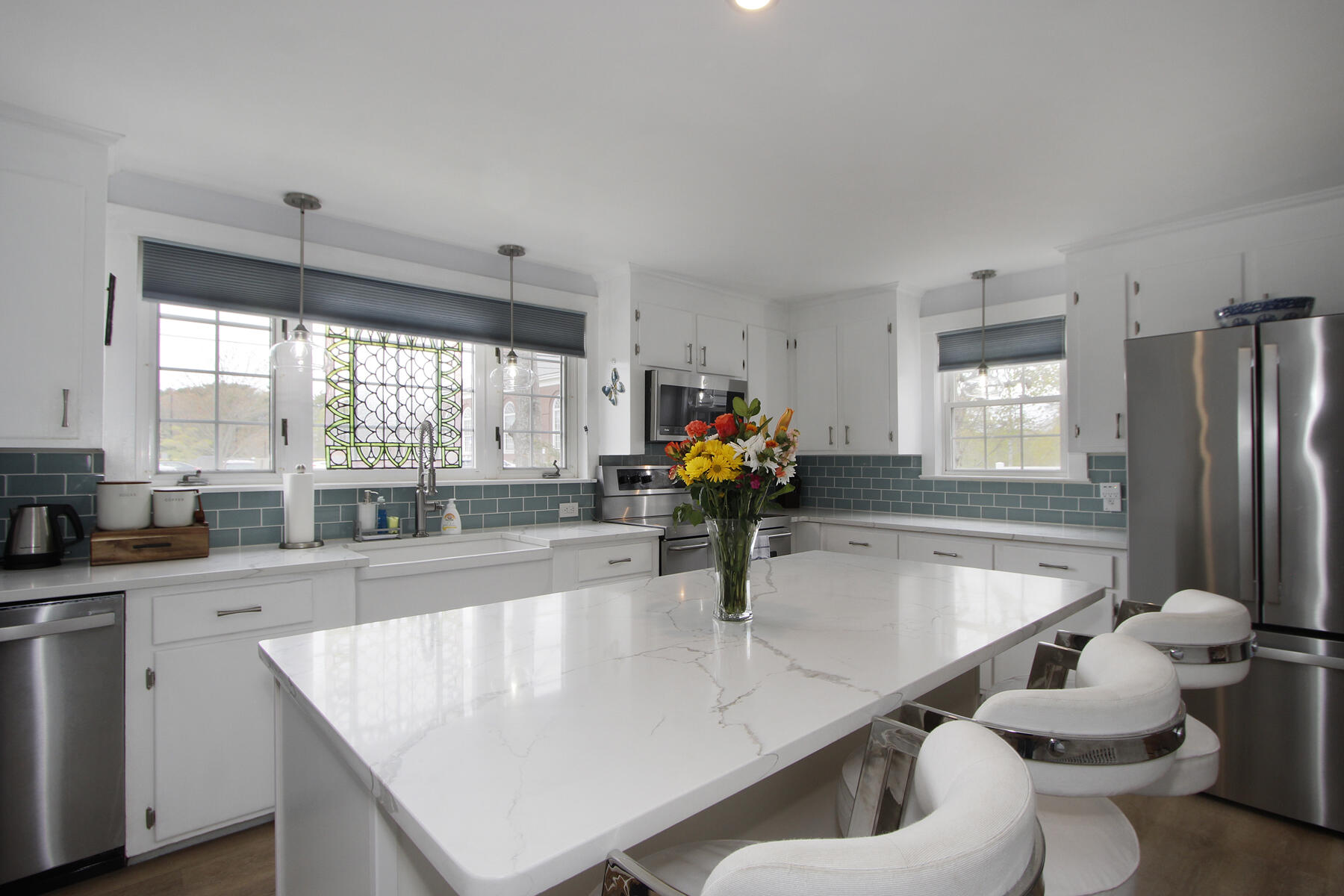 84 Cotuit Road Bourne, MA 02532 - Photo 4 of 49 _MG_0499F