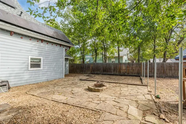 $250,000 | 417 West Grand Street, Whitewright, TX 75491