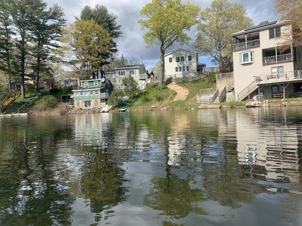 107 Kimball Road Amesbury, MA 01913 - Photo 2 of 26 Gallery Image 2