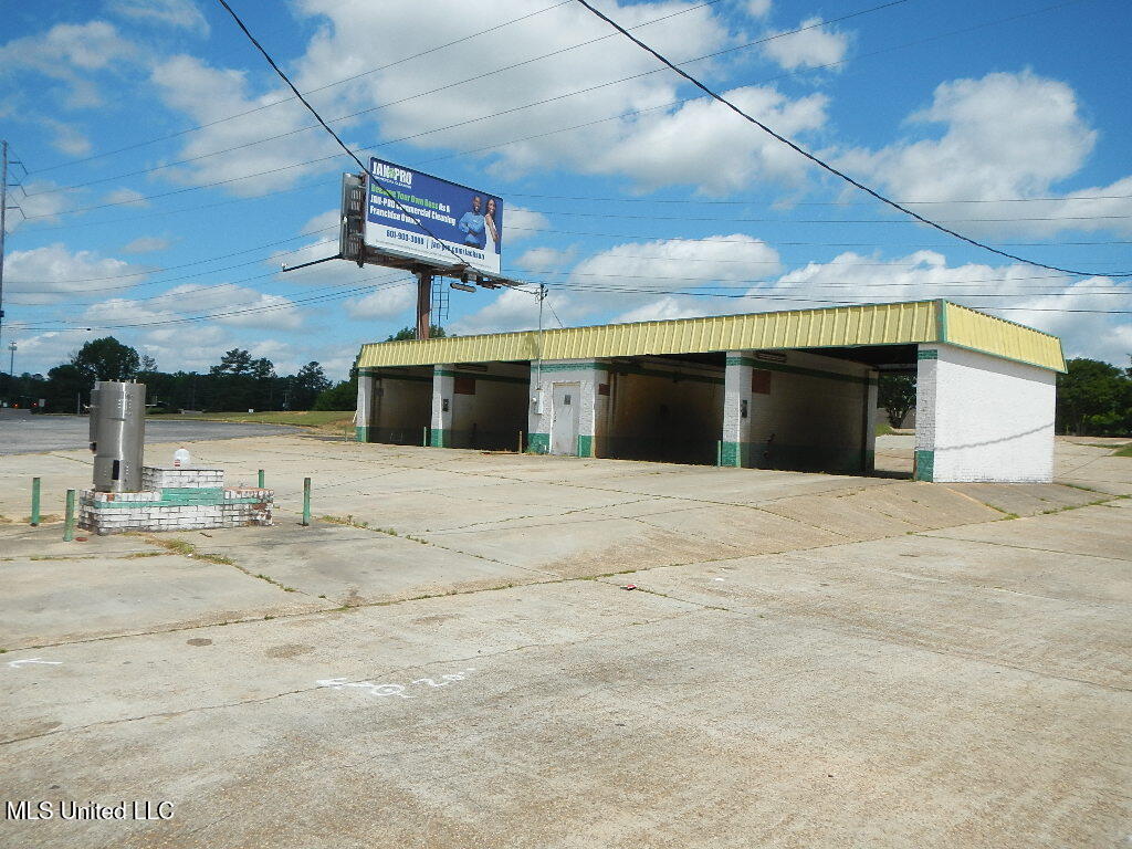 911 Highway 19 Meridian, MS 39307 - Photo 6 of 8 DSCN9056