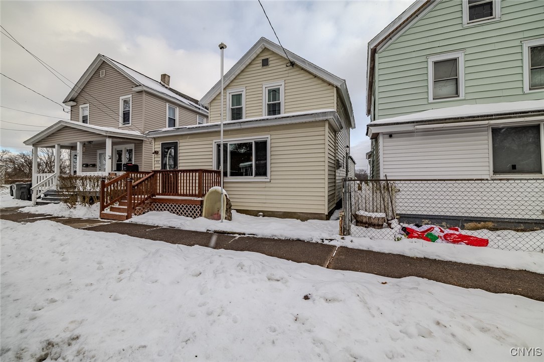 711 South James Street Rome, NY 13440 - Photo 3 of 25