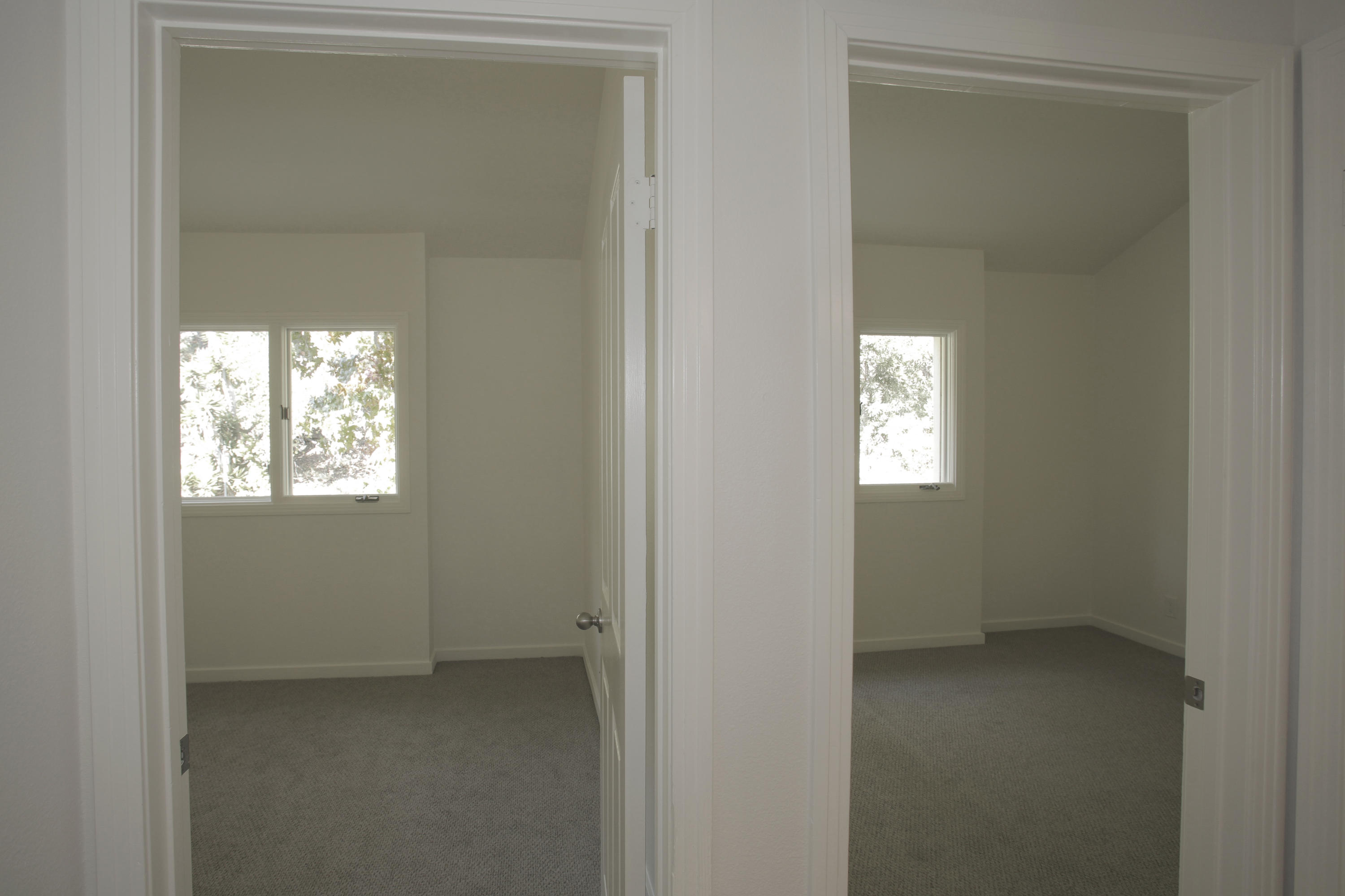 933 Weldon Road Santa Barbara, CA 93109 - Photo 7 of 17 2 bedrooms on one side upper floor