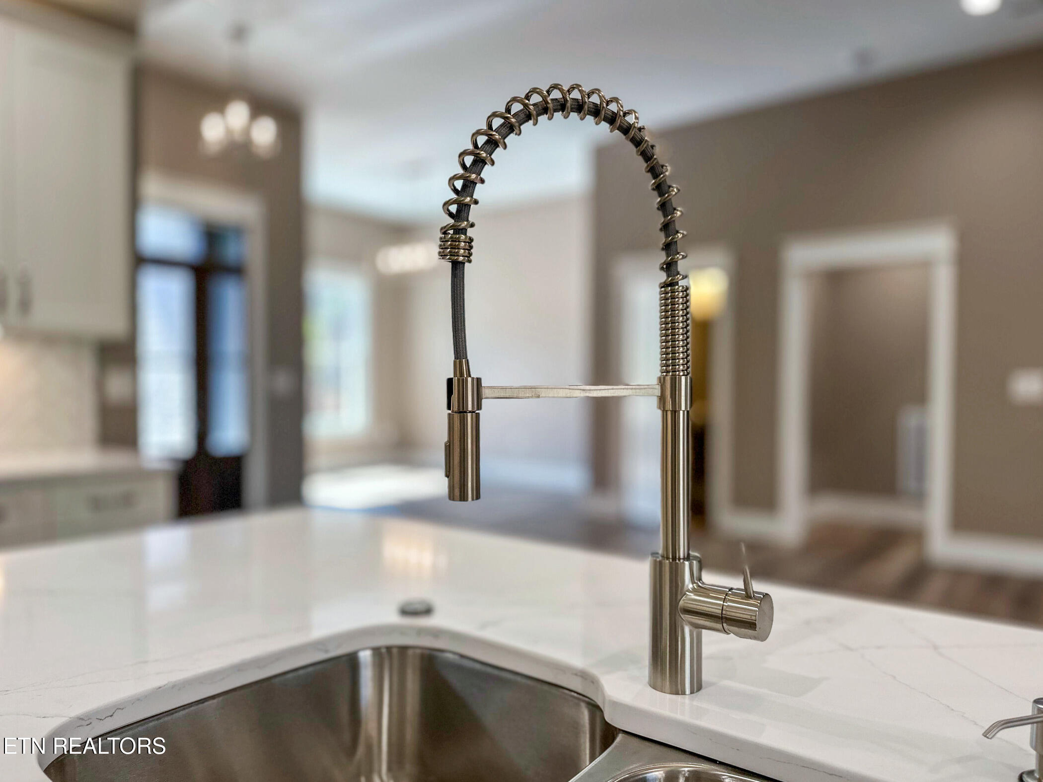 214 Cheeyo Trace Loudon, TN 37774 - Photo 11 of 42 high end kitchen finishes