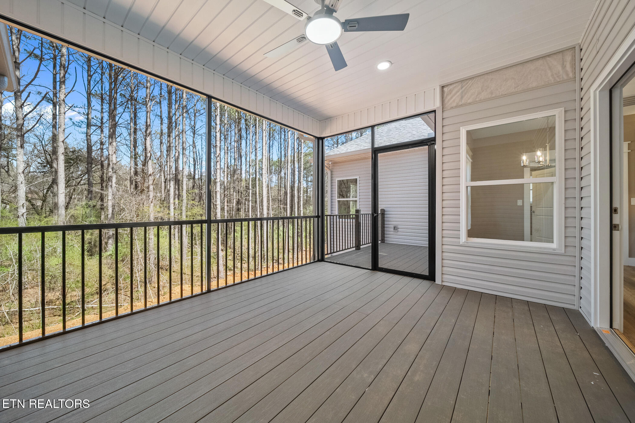 214 Cheeyo Trace Loudon, TN 37774 - Photo 22 of 42 large covered screened porch private