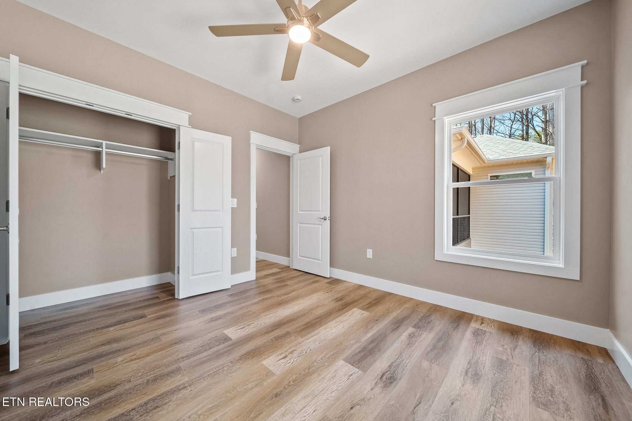 214 Cheeyo Trace Loudon, TN 37774 - Photo 25 of 42 guest bedroom