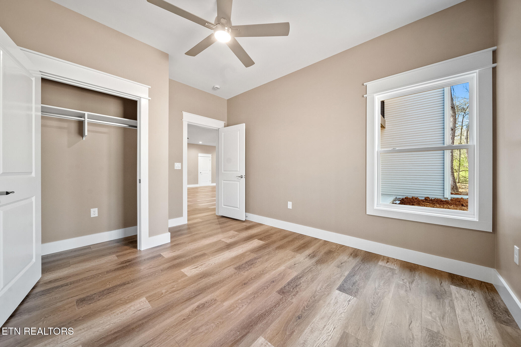 214 Cheeyo Trace Loudon, TN 37774 - Photo 30 of 42 guest bedroom - basement