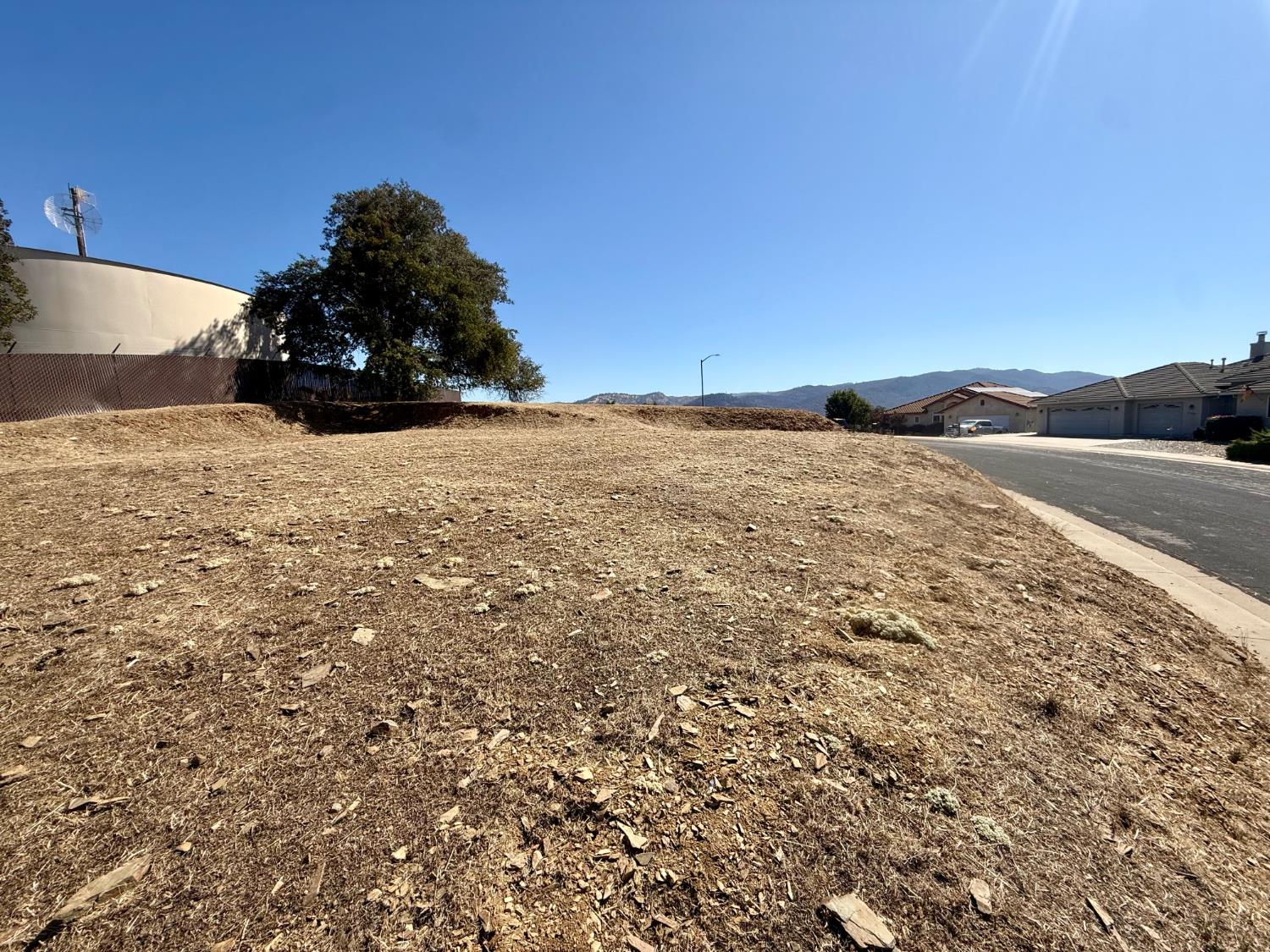 1106 Paradise Peak Road Valley Springs, CA 95252 - Photo 18 of 42 Gallery Image 18