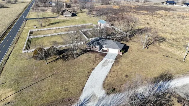 $575,000 | 22284 Rosewood Street, Bucyrus, KS 66013