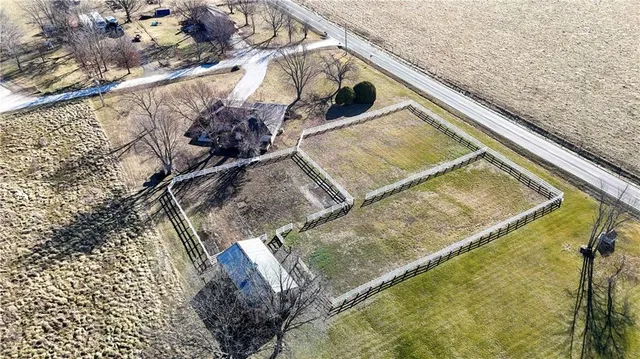 $575,000 | 22284 Rosewood Street, Bucyrus, KS 66013