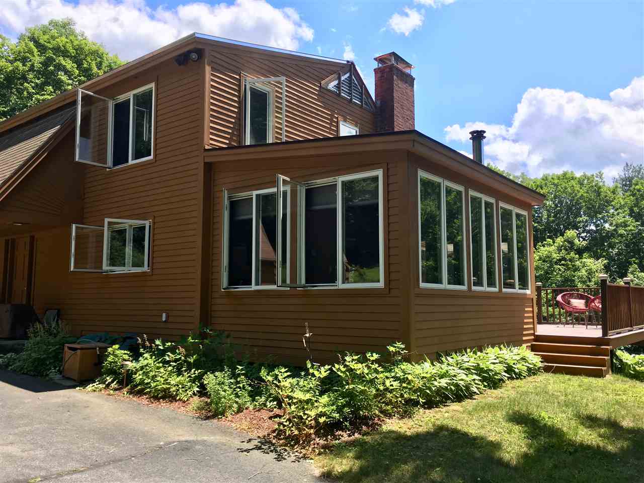700 Rockingham Hill Road Rockingham, VT 05101 - Photo 4 of 29