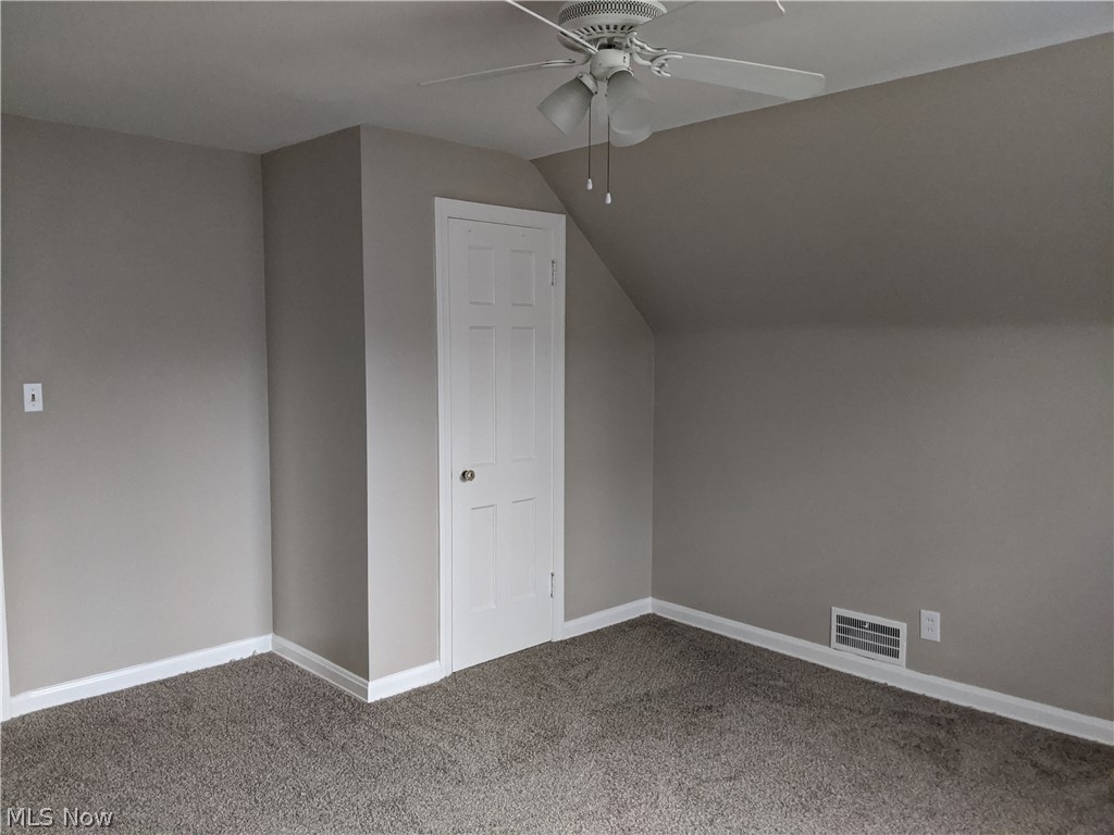1701 Rushton Road Cleveland, OH 44121 - Photo 27 of 33