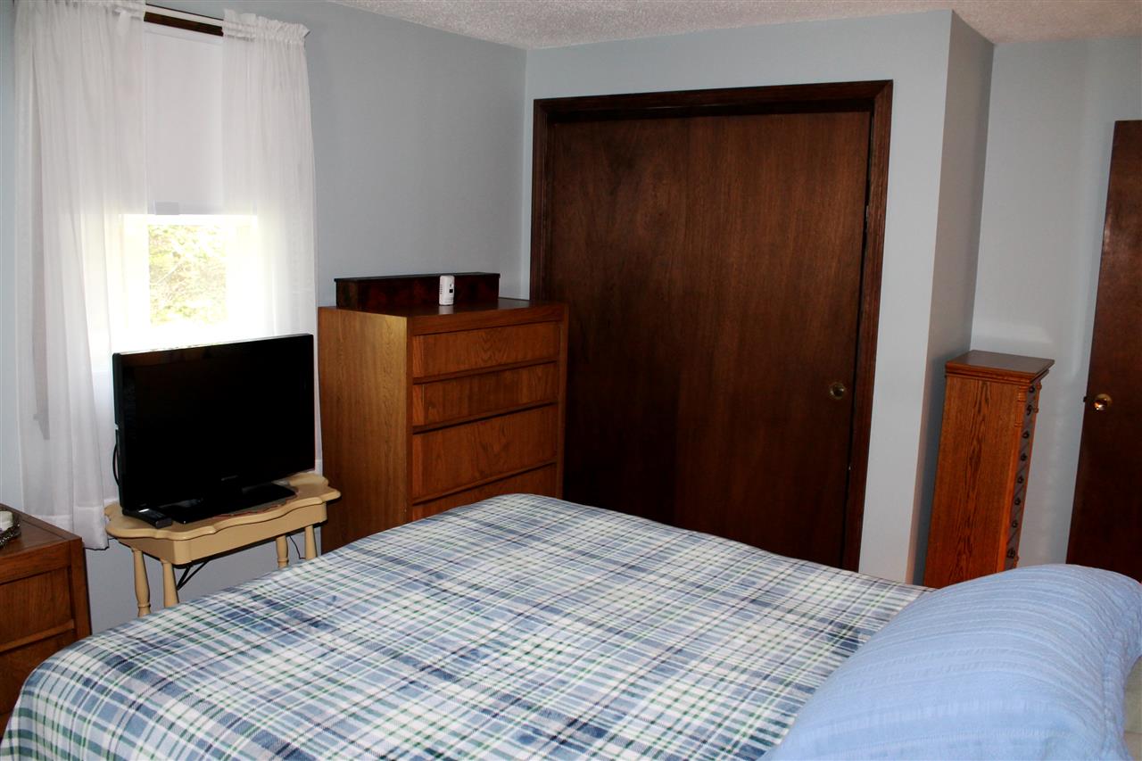 9 Nashua Road Windham, NH 03087 - Photo 13 of 40