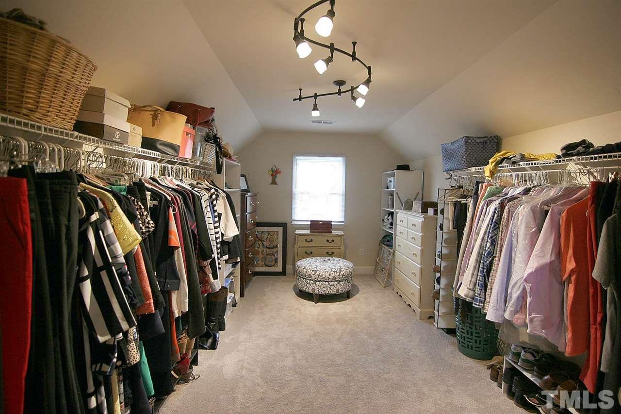 10840 Round Brook Circle Raleigh, NC 27617 - Photo 17 of 25