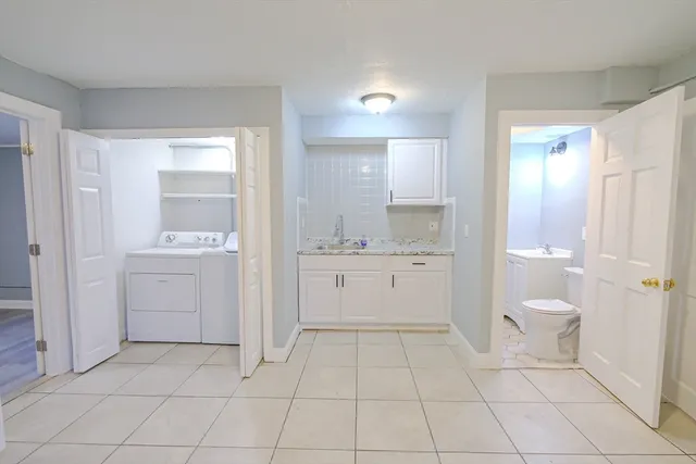 $2,800 | 105 Clarendon Street, Unit 2, Fitchburg, MA 01420