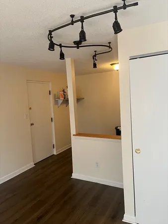 $1,950 | 131 Mellen Street, Unit 22A, Framingham, MA 01702